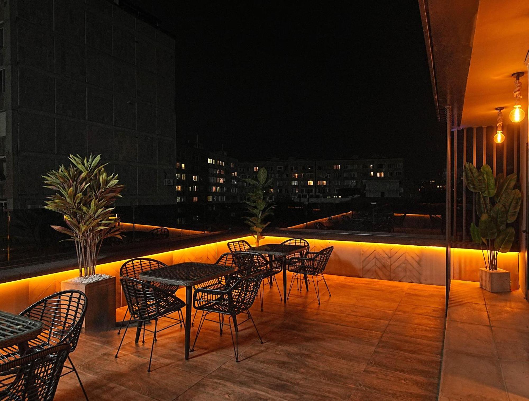Revive Boutique 4*